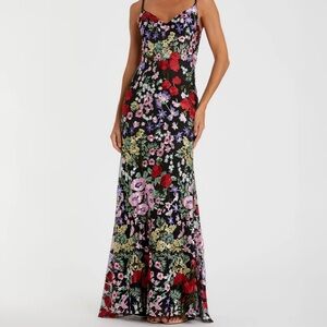 Mac Duggal Embroidered Floral Trumpet Dress - size 4